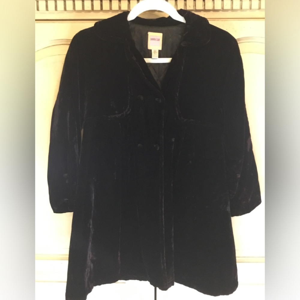 Women's Black Velvet Coat Sahara Club Size 6